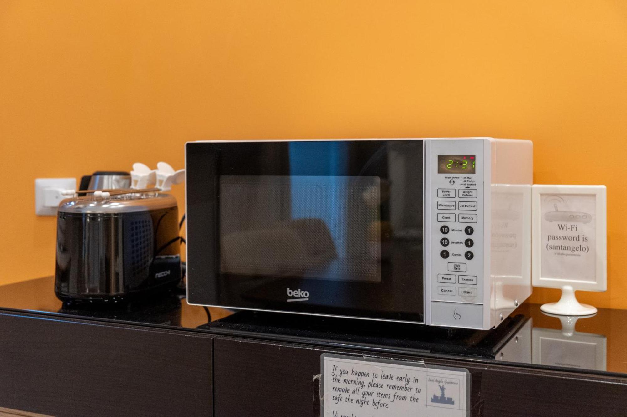 Guesthouse Sant'Angelo โรม ภายนอก รูปภาพ